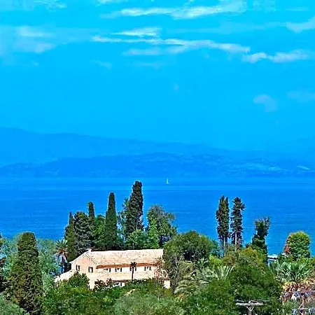 Hotel Tina 2*